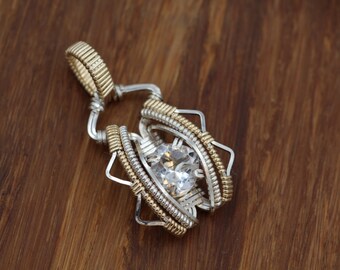 Quartz Wire Wrapped Pendant - Cushion Cut Quartz Pendant - Quartz Necklace - Wire Wrapped Necklace - Silver Wire Wrap