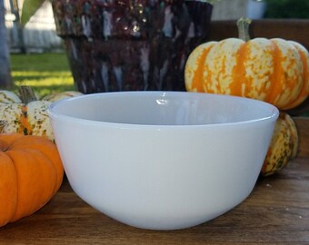 Fire King Milk Glass White mixing Bowl, "22" EUC