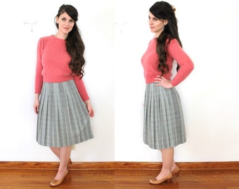 1960s Plaid Skirt / 60s Plaid Pleated Wool Skirt