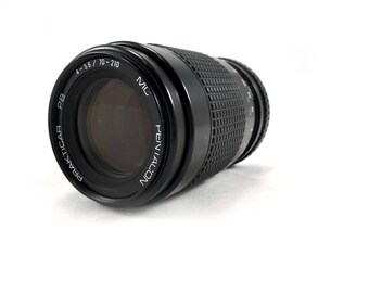 Pentacon Praktica PB 70-210mm f4-5.6 zoom lens
