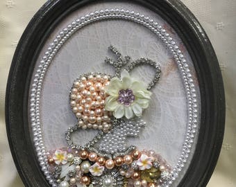 Vintage Style Jewelry Cameo Frame