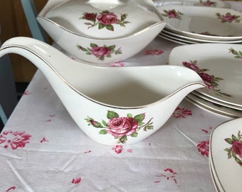 Midwinter Stylecraft fashion shape dinner service Roses