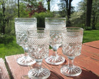 Four Vintage Wexford Wine Glasses - Wexford Stemware - Two 4oz Wine and Two 2oz Cordial - Anchor Hocking Glassware