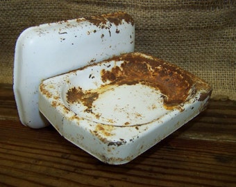 Rusty Metal Soap Dish Shabby Metal Soap Holder