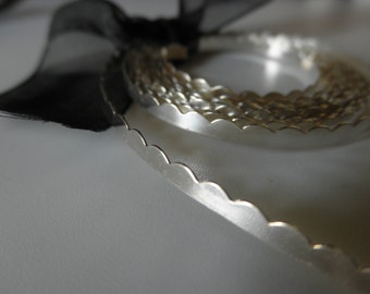 Scalloped fine silver bezel 1 ft.
