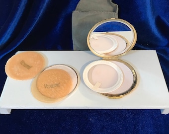 Volupte Compact Powder Sifter and Powder Puff Like New