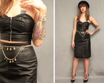 1980's Black High Waisted Leather Skirt - Size Xs