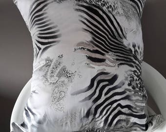 Pillow case Safari 40 x 45 cm black, white, taupe