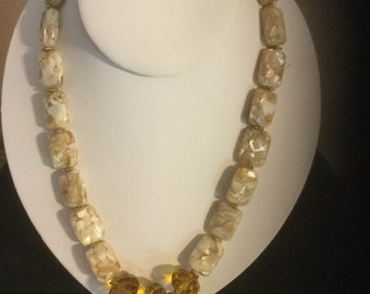 White marbelized bead necklace