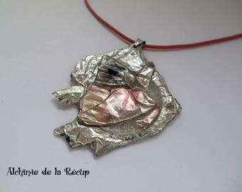 Upcycling CDs and DVDs, pink and metallic grey necklace Pearl