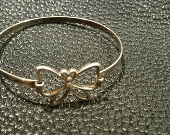 Vintage sterling silver tension bracelet