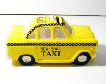 VINTAGE YELLOW Ceramic NYC Taxi Cab 'Piggy" Bank - 6" long