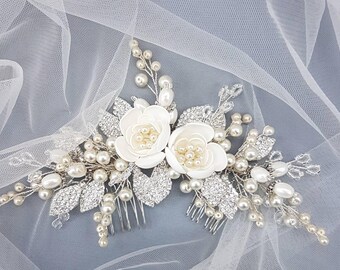 Ivory Pearl Bridal hair comb, Ivory Bridal headpiece, Bridal hair piece, Wedding hair piece, Wedding hair comb, Wedding headpiece