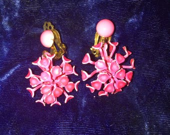 Pink Vintage Cluster Clip Earrings