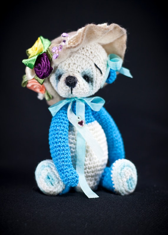 thread jointing teddy bear