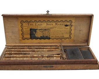 Vintage sign marker box