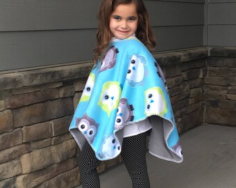 Fleece Poncho/girls ponchos/boys ponchos/adult ponchos/car seat poncho/kids poncho/toddler poncho/reversible poncho/fleece fabric