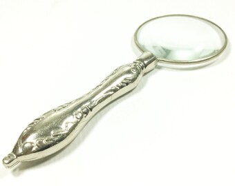 Vintage magnifying glass, Ornate scroll handle, Silver plated, Miniature eye glass Viewing aid Magnifier