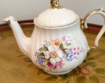 Sadler Vintage Bone China Teapot, Sadler England, James Sadler Teapot