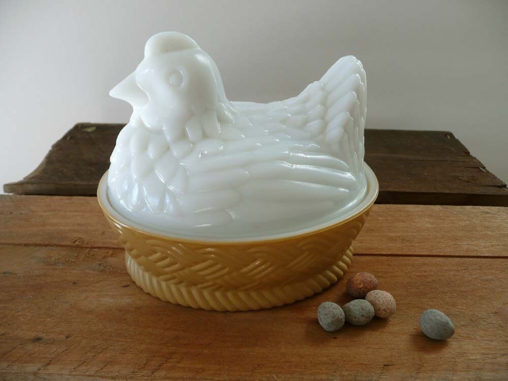 Sweet Vintage Avon Milkglass Chicken On Nest Dish From