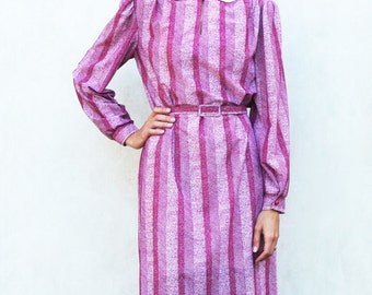 Vintage peter pan collar dress, magenta and cream . . . "Like" our fb page for 10% discount