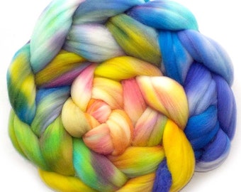 Rambouillet Hand Dyed Roving Combed Top Spinning Fiber - Upbeat, 5.0 oz.