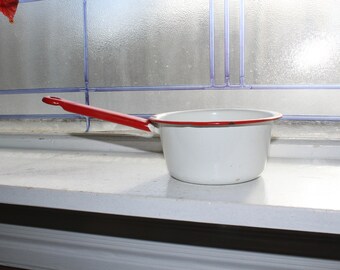 Vintage Enamelware Pan Red and White Rustic Farmhouse Decor