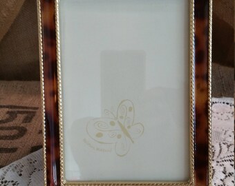 Vtg 1985 Designs Photo Enamel Easel Back Photo Picture FRAME