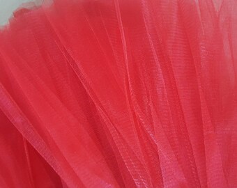 5 meters of tulle red width 25 cm
