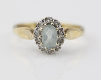 9ct Gold Blue Apatite and Diamond Chip Cluster Ladies Ring Size UK M 1/2 and US 6.50 Hallmarked 1988