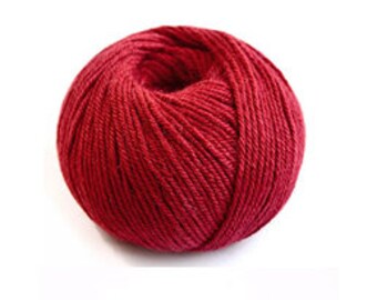 100% Baby Alpaca Yarn - DK - Red