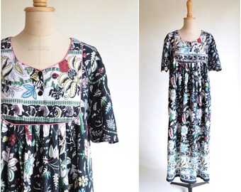 Indian block print cotton dress / size medium / black white yellow floral indian print