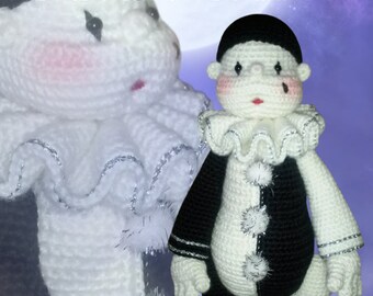 33 - Little Pierrot (Crochet Pattern)