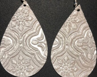 Pearl Teardrop Earrings