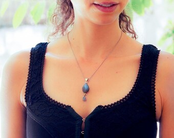 Labradorite Pendant // Labradorite Necklace // Gemstone Necklace With Labradorite Stone // Gift for Girlfriend // Gift for Her