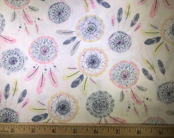 White fabric with feathers - Timeless Treasures - Quilting Cotton Fabric - Choose your cut.