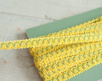 Two Tone Yellow and Green - 3 yards Vintage Trim New Old Stock 60s 70s Edging Gimp