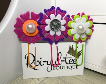 Flower Paper Clip Bookmark