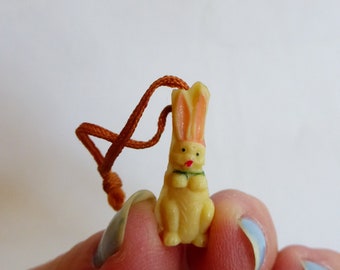 Vintage Celluloid Easter Bunny Rabbit Charm 40s CrackerJack Premiun Gum Machine Toy Prize