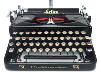 RARE Erika M Typewriter - Fully Working - Serviced - Erika Meisterklasse from 1940 - Glossy Black Typewriter with Glass Keys