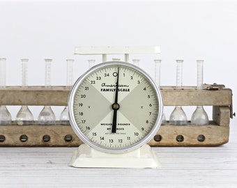 Vintage Scale Kitchen Scale White Scale Antique Kitchen Scale Old Scale Rustic Kitchen Scale Rusty Old Scale Farmhouse Decor