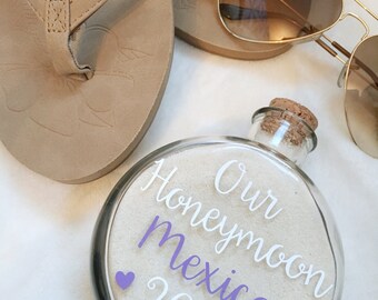 Honeymoon Sand Holder Keepsake//Honeymoon Keepsake//Honeymoon Sand//Sand Holder//Bridal Gift//Bridal Shower//Honeymoon Gift