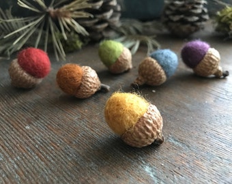 Felted wool acorns, set of 6, Earth Tones Rainbow, rainbow felt acorns, Waldorf color sorting, Montessori color sorting toy, preschool gift