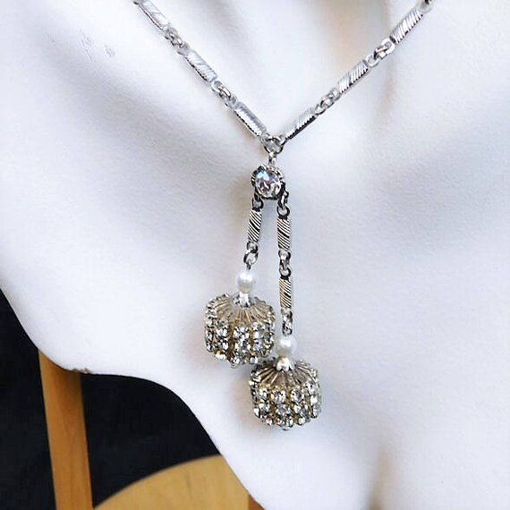 Tassel Necklace / Rhinestone / Art Deco / Mid Century / 20"