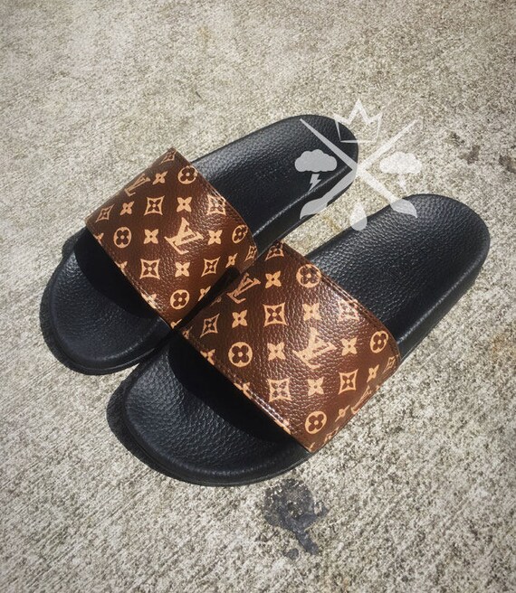 designer flip flop sandals