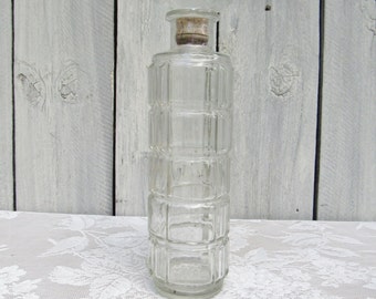 Tall Liquor Decanter, Glass Geometric Liquor Bottle, Corked Cylindrical glass decanter, Vodka Decanter, Wine Decanter, vintage Barware