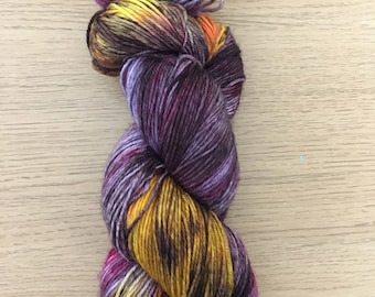 Supernova (superwash merino w/ nylon - 100g hand dyed sock yarn)