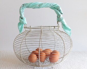 Vintage Metal Wire Egg Basket, Fruit Basket