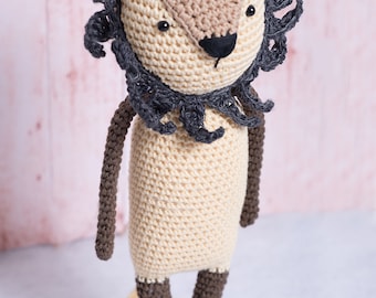 Hugo the lion crochet