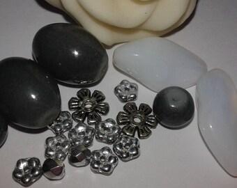 set of beads, assorted beads, pearls, beads for jewelry, Pearl for creation, glass beads and bead caps, set Opal beads